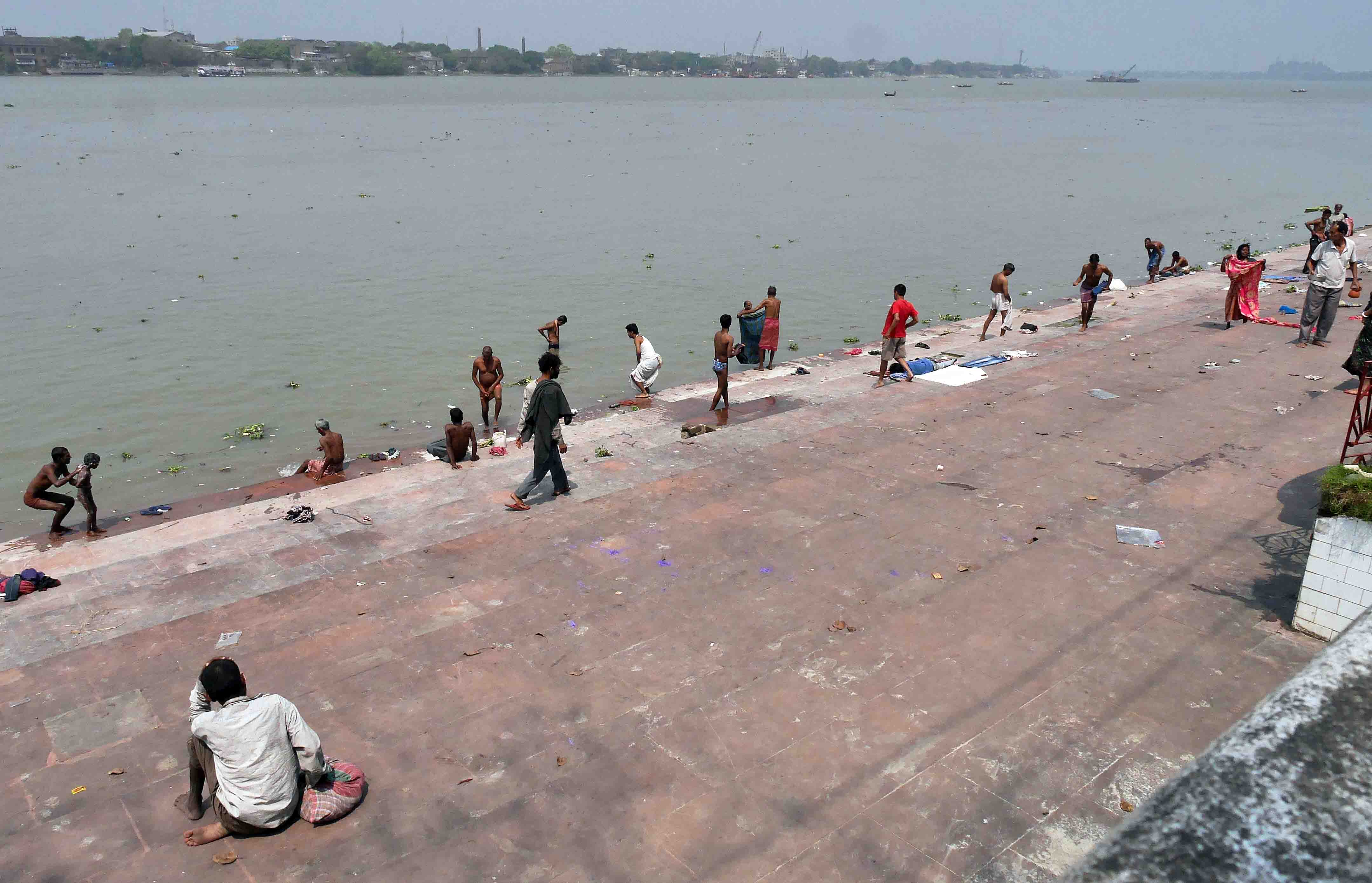The banks of the Hooghly River where Jyoti and her family live.